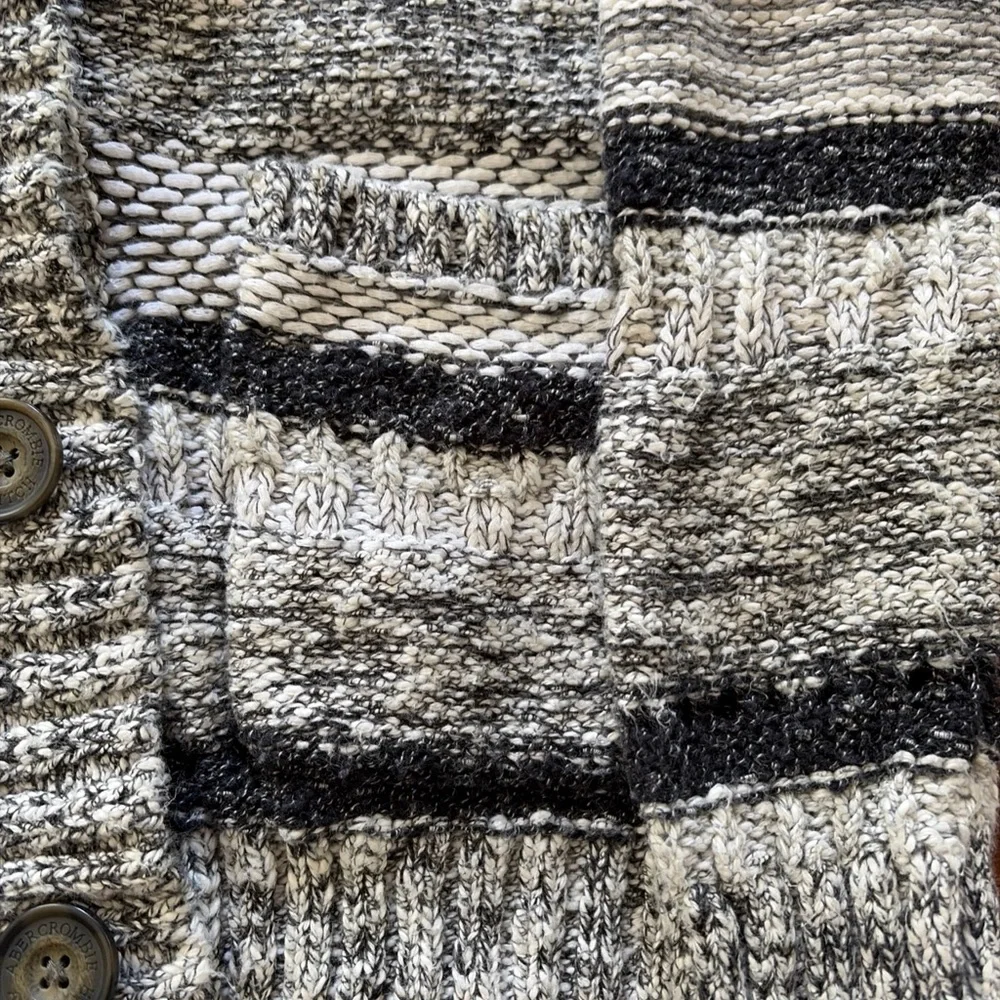 Abercrombie Cardigan Sweater Women Knit Boyfriend Pockets M Striped Black Gray V